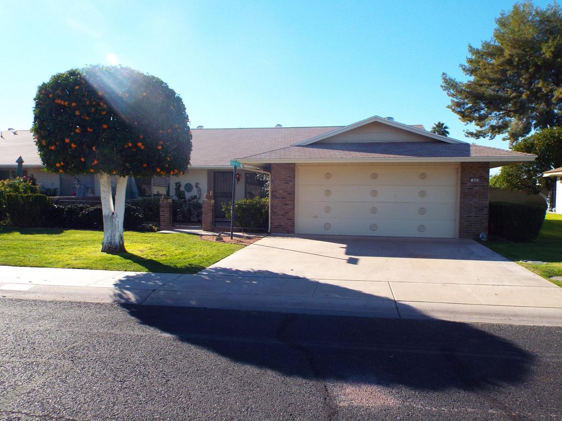 9450 N 110th Ave., Sun City, AZ 85351