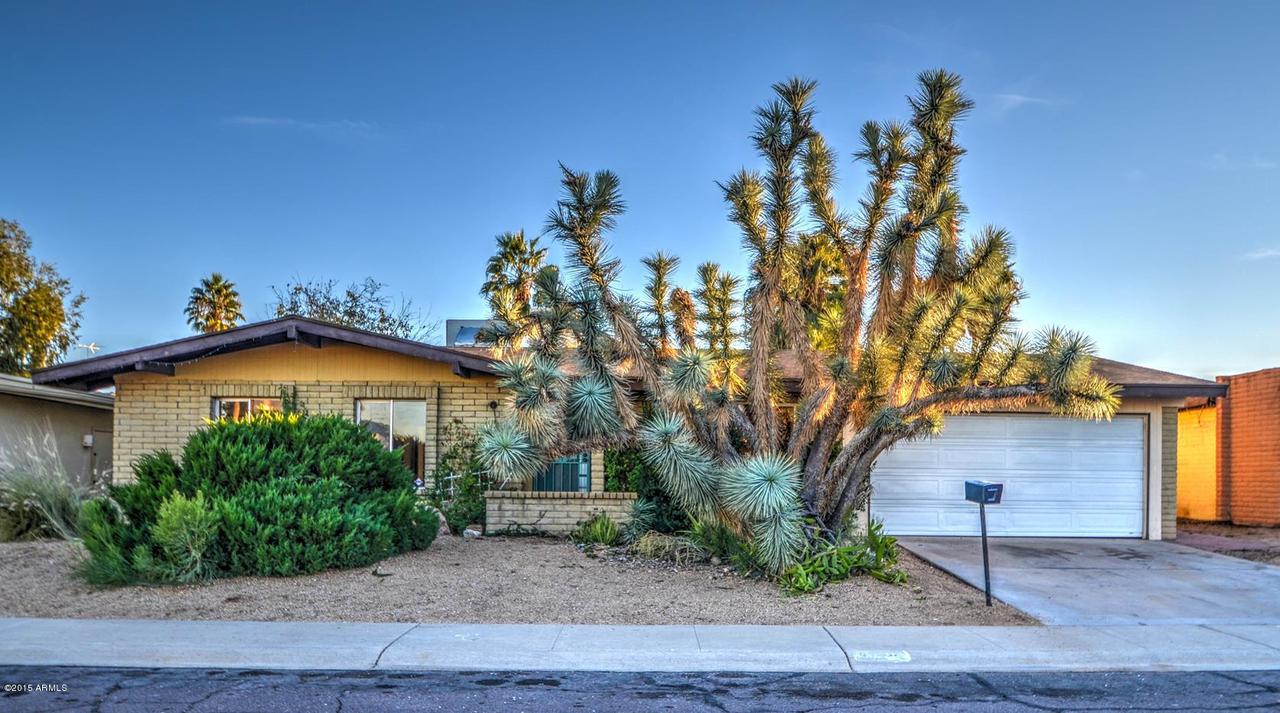 4143 E Cannon Dr., Phoenix, AZ 85028