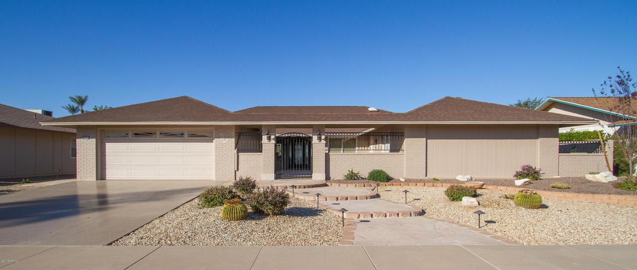 18614 N 104th Dr., Sun City, AZ 85373