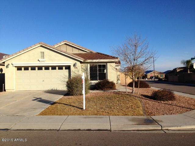 928 W Desert Hills Dr., San Tan Valley, AZ 85143