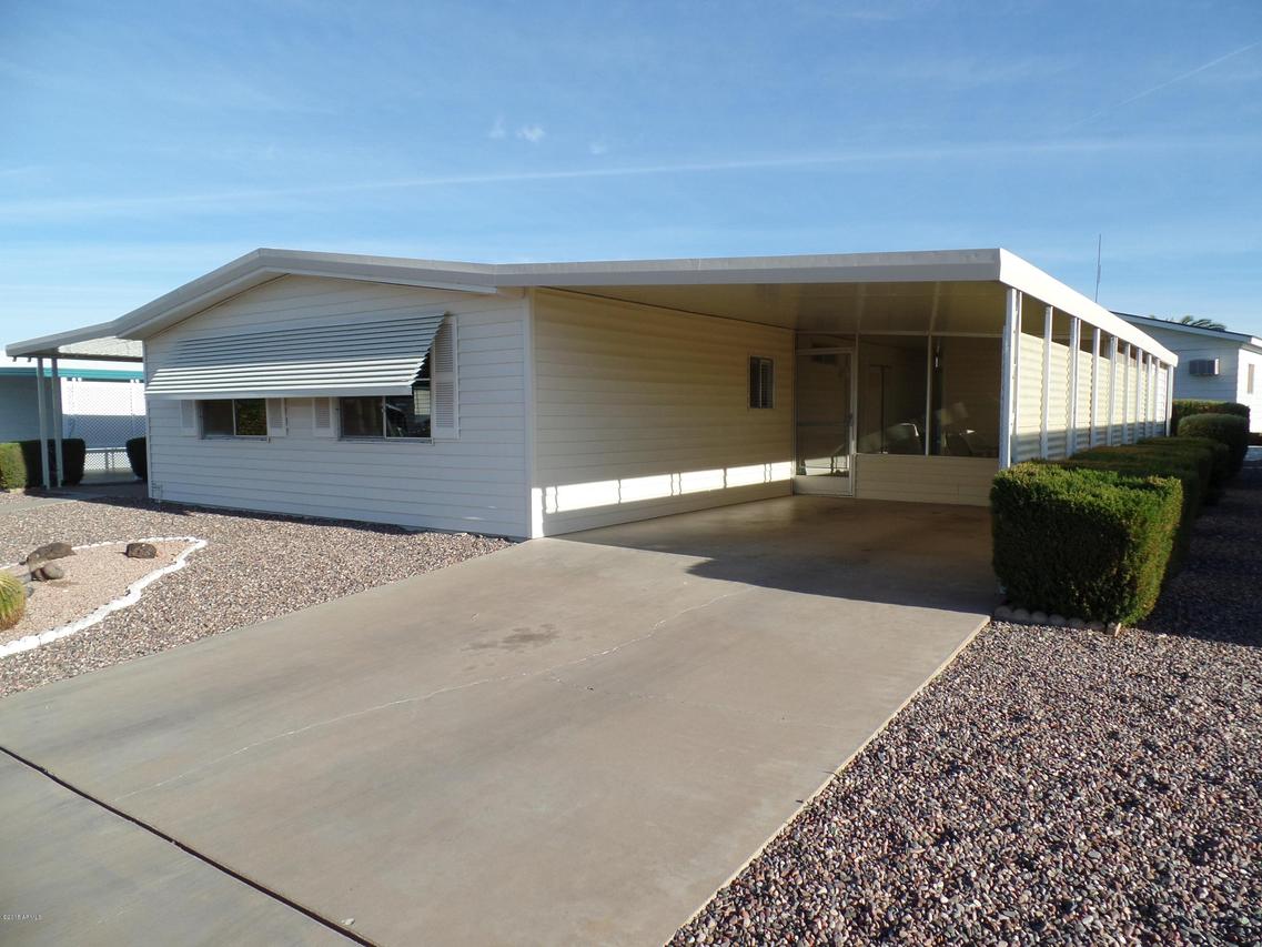 2217 N Nicklaus Dr., Mesa, AZ 85215