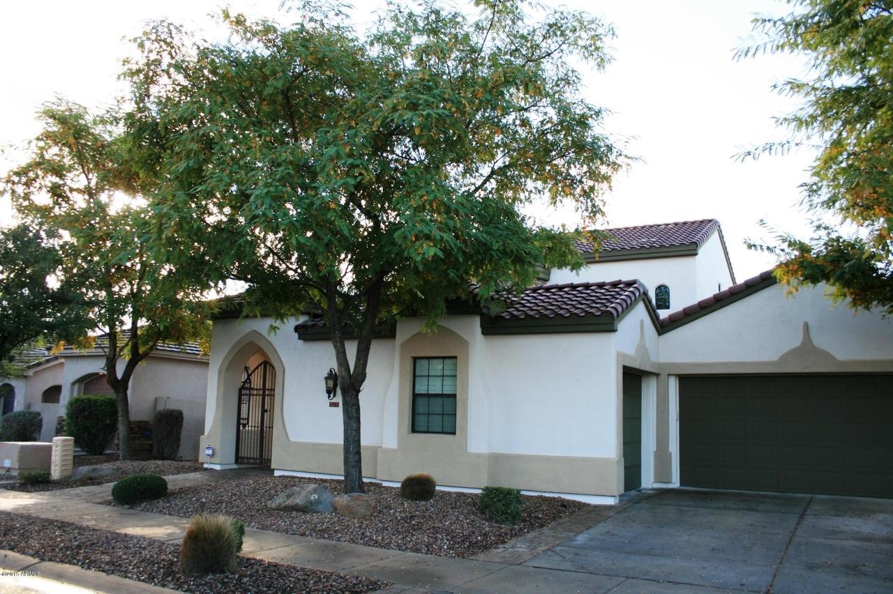 921 W Elm St., Litchfield Park, AZ 85340