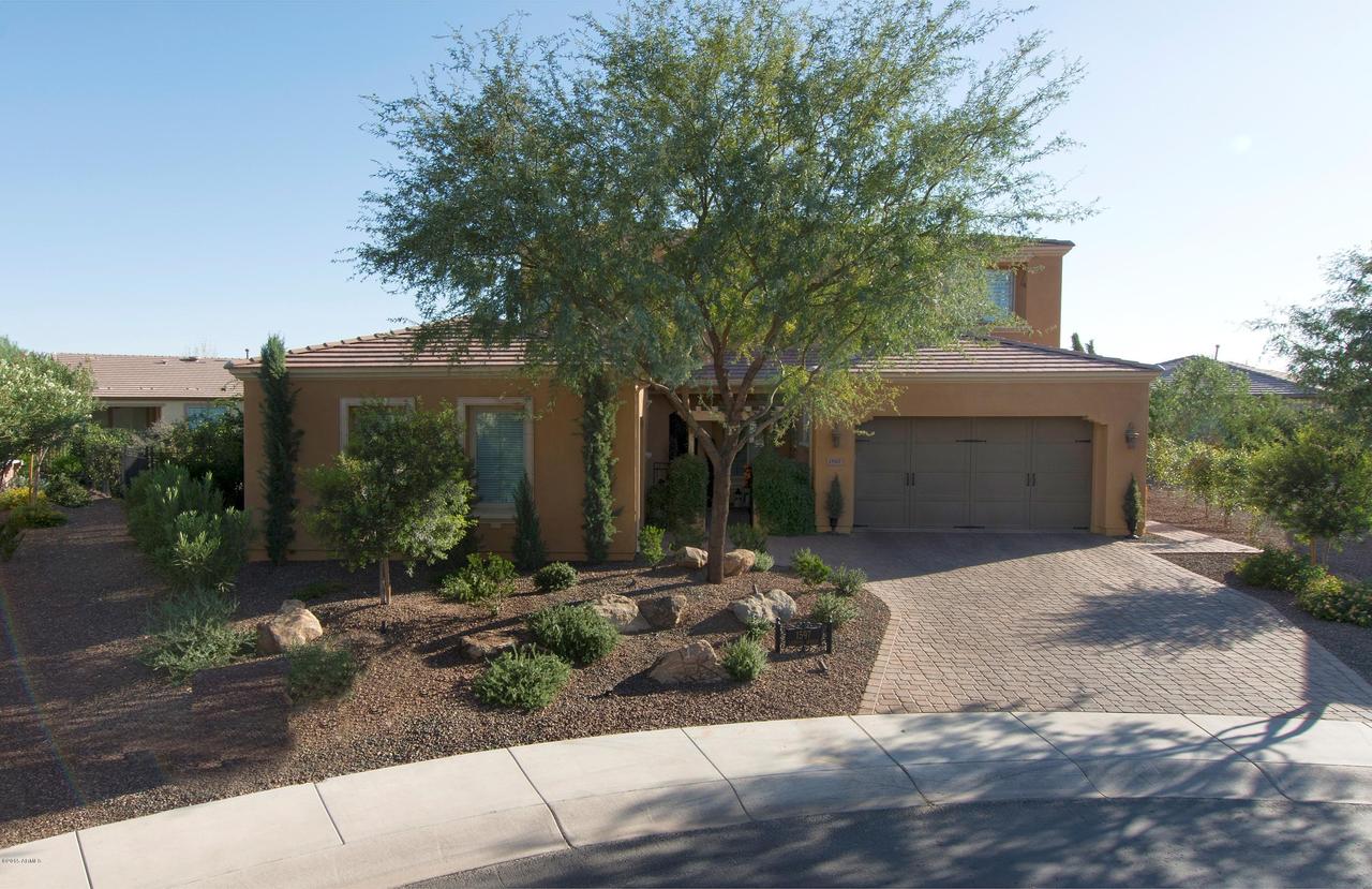 1597 E Laddoos Ave., San Tan Valley, AZ 85140