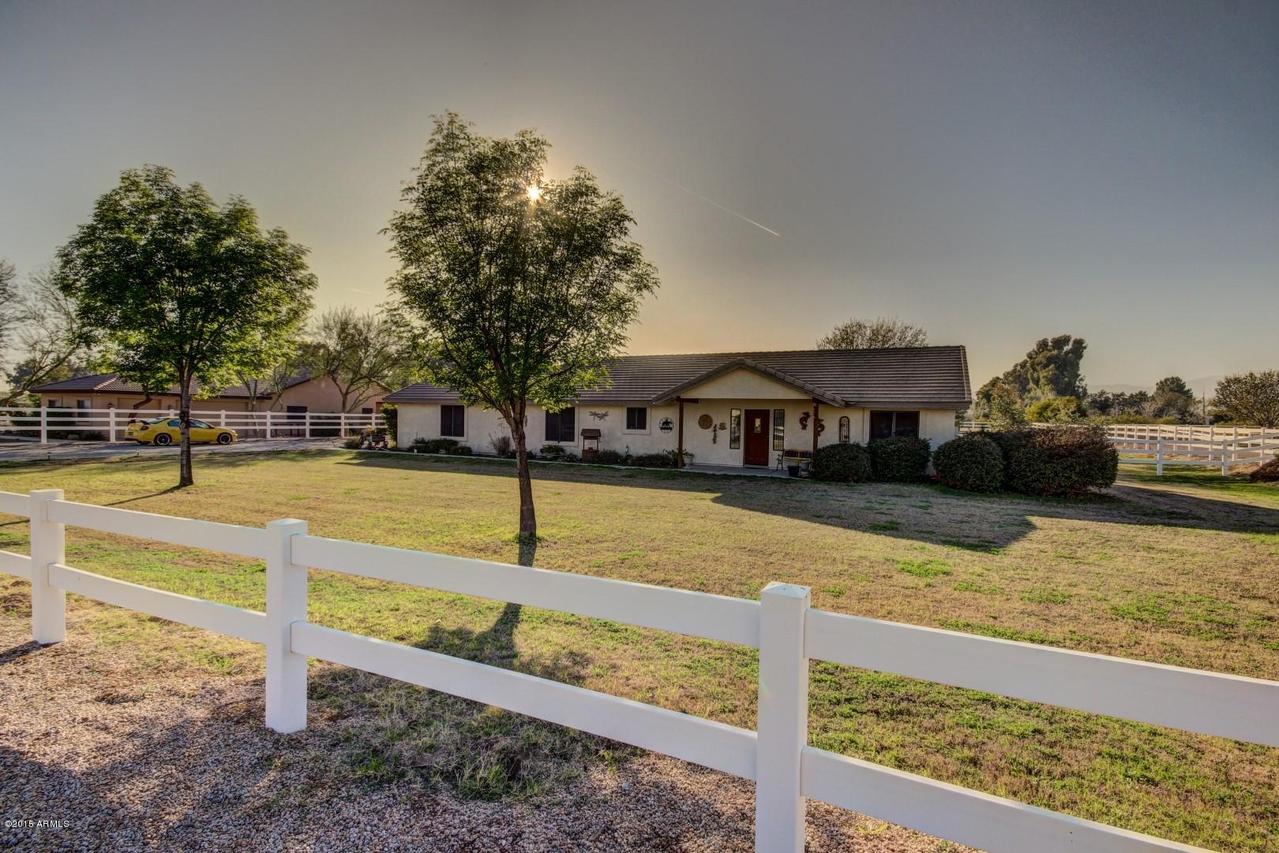 6402 N 172nd Ln., Waddell, AZ 85355