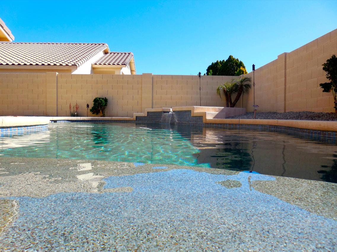 8001 W Beaubien Dr., Peoria, AZ 85382