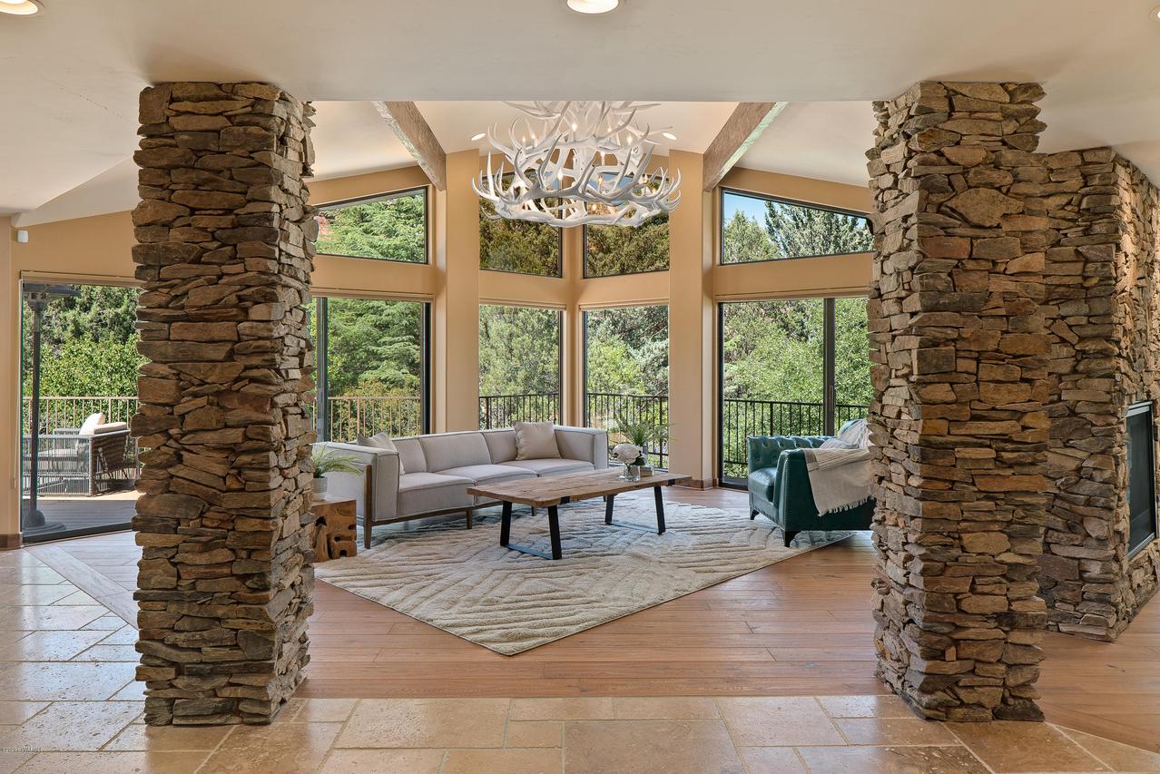 50 Canyon Shadows Dr., Sedona, AZ 86336