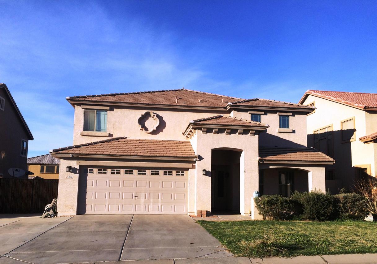 1714 E Magnum Rd., San Tan Valley, AZ 85140