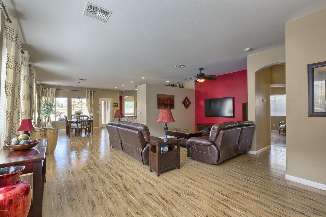 2762 E Morenci Rd., San Tan Valley, AZ 85143