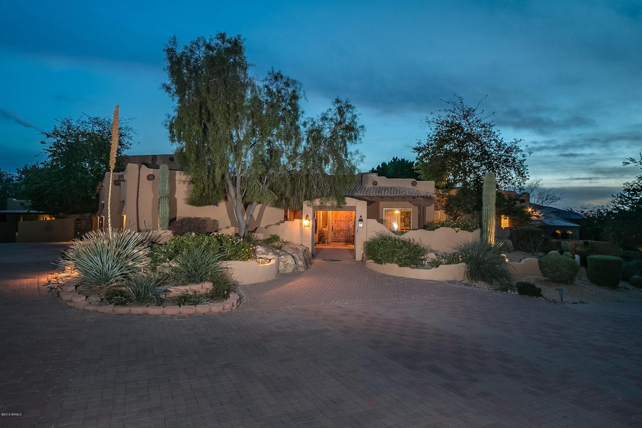 8325 E Odessa St., Mesa, AZ 85207