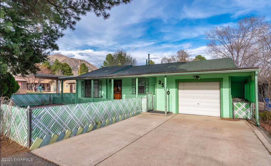 2520 N East St., Flagstaff, AZ 86004