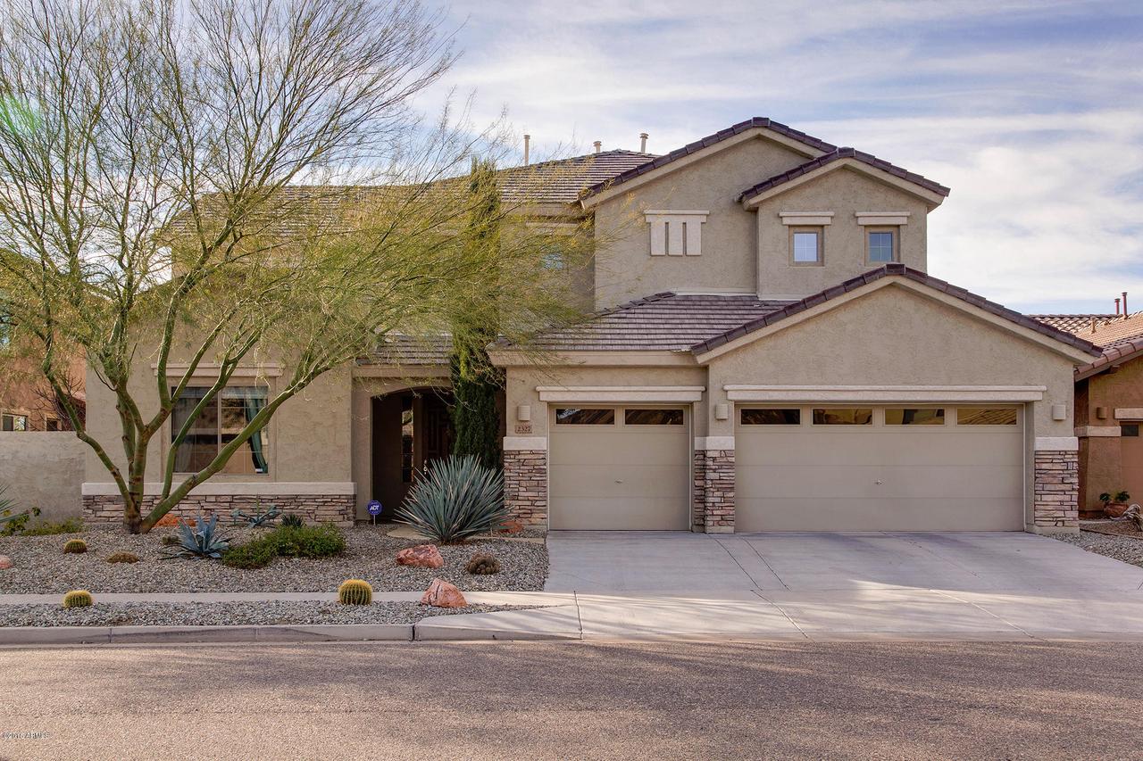 2327 W Laredo Ln., Phoenix, AZ 85085