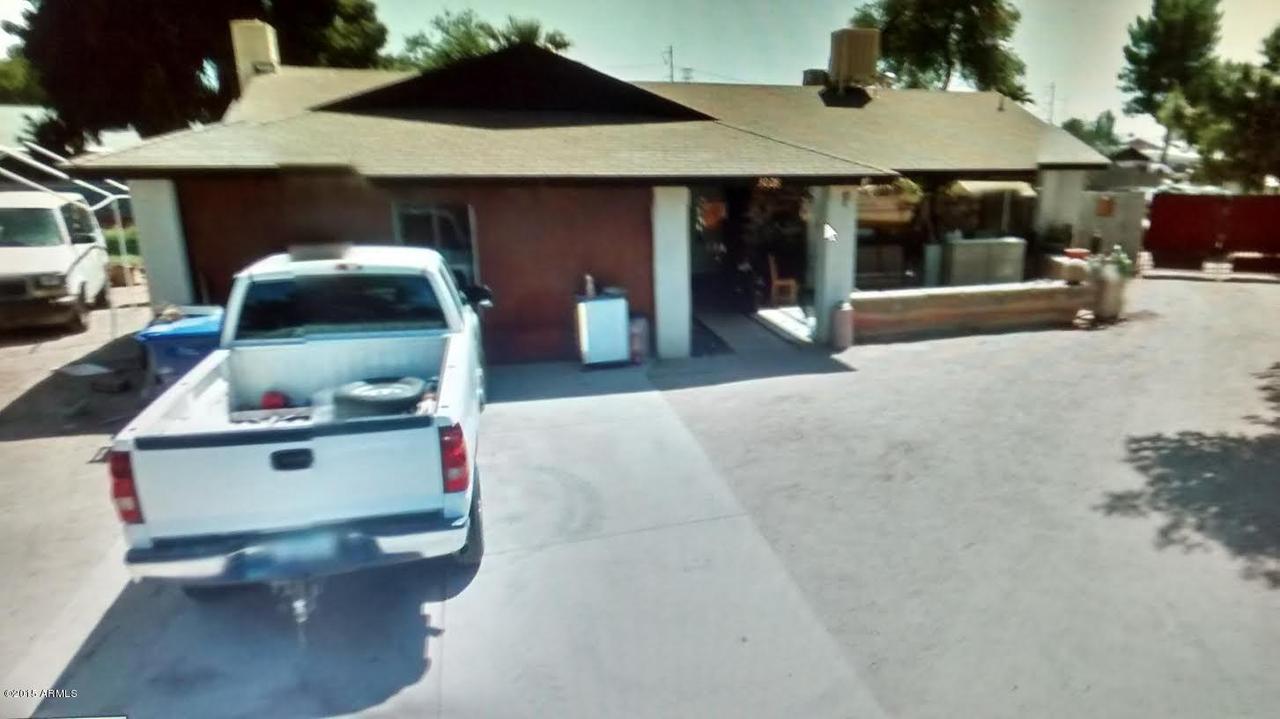 3028 S Santa Barbara Cir., Mesa, AZ 85202