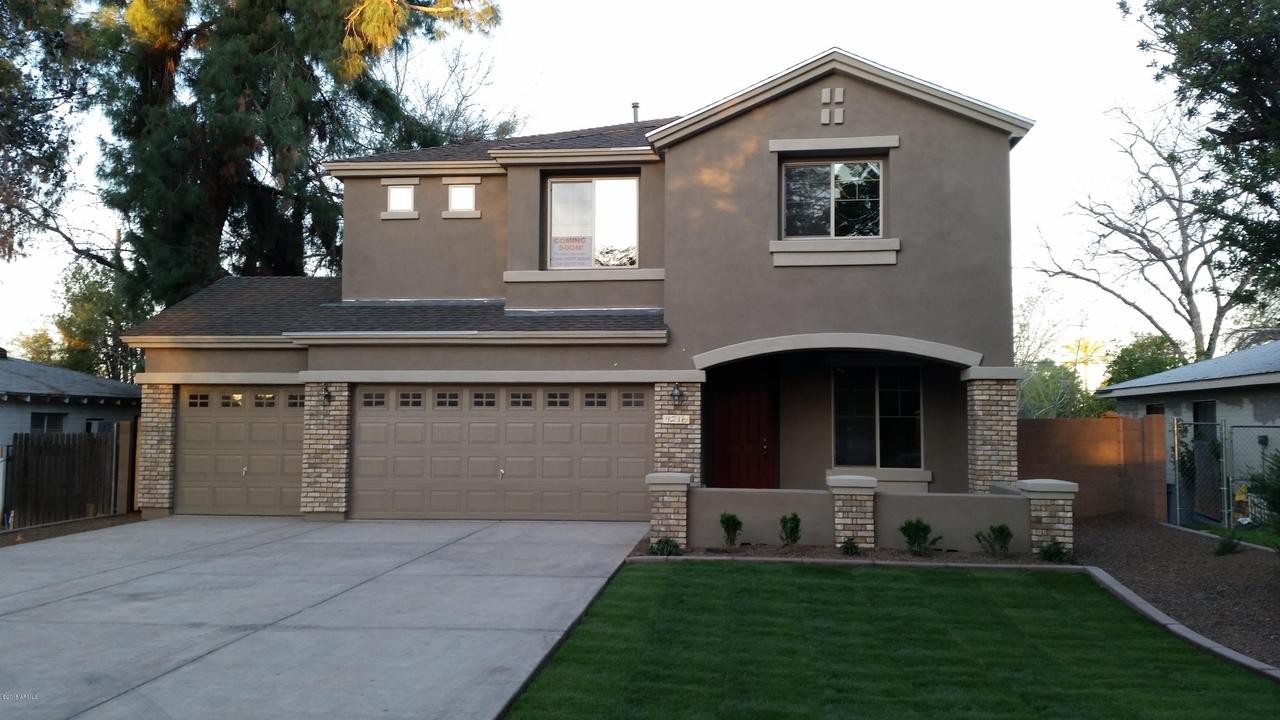 4216 N 42nd St., Phoenix, AZ 85018