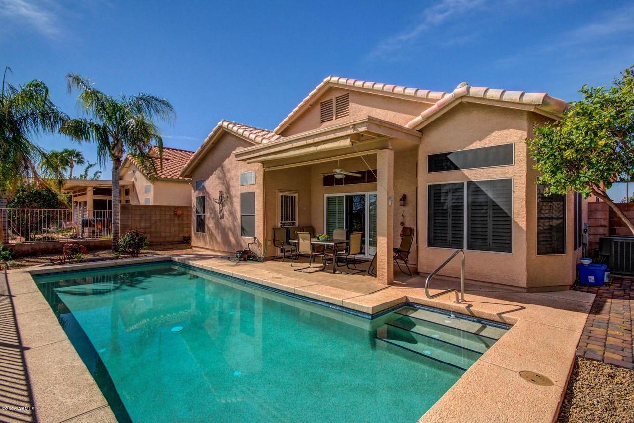 11657 W Cholla Ct., Surprise, AZ 85378