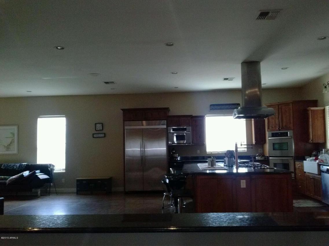 3233 W Oberlin Way, Phoenix, AZ 85083