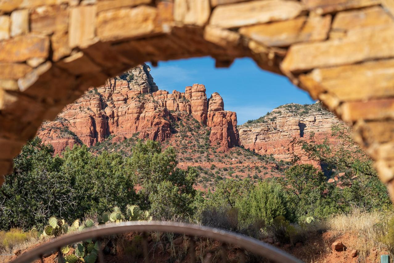 2065 Buena Vista Dr., Sedona, AZ 86336
