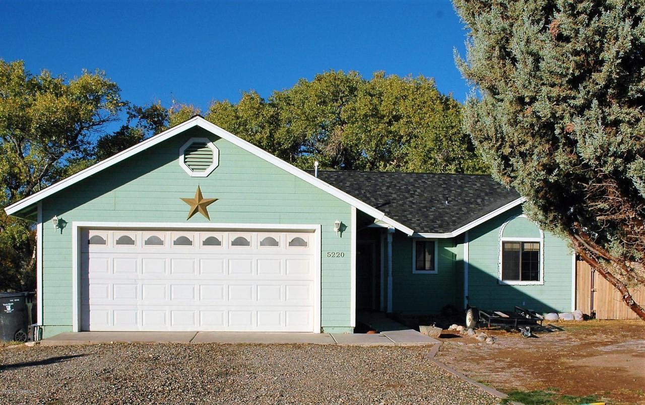 5220 N Kramer Dr., Rimrock, AZ 86335