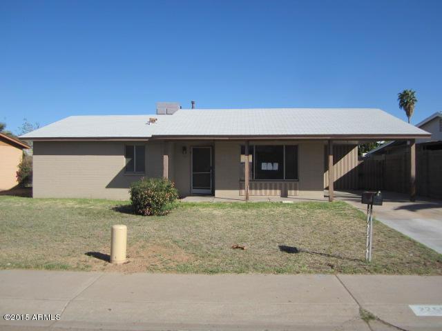 2250 W Danbury Rd., Phoenix, AZ 85023