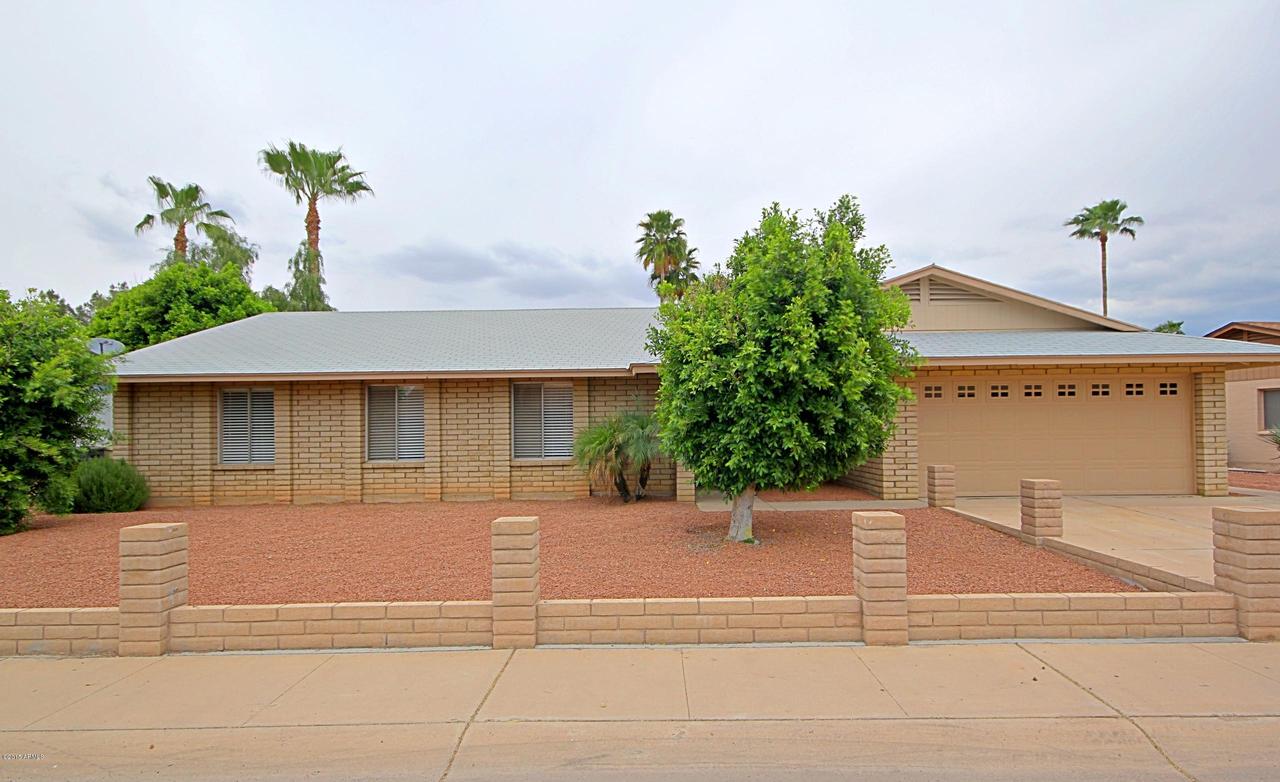 5726 W Sunnyslope Ln., Glendale, AZ 85302