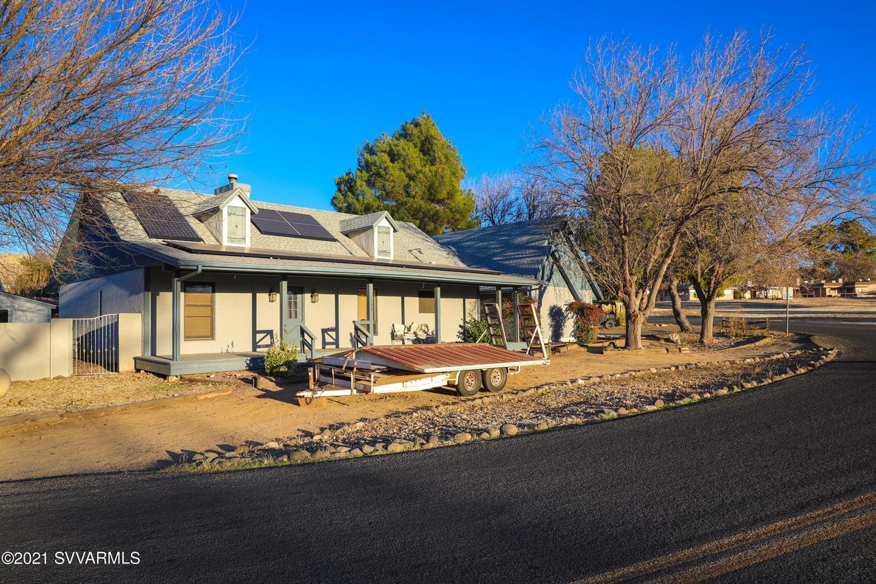 4060 E Lake Shore Dr., Rimrock, AZ 86335