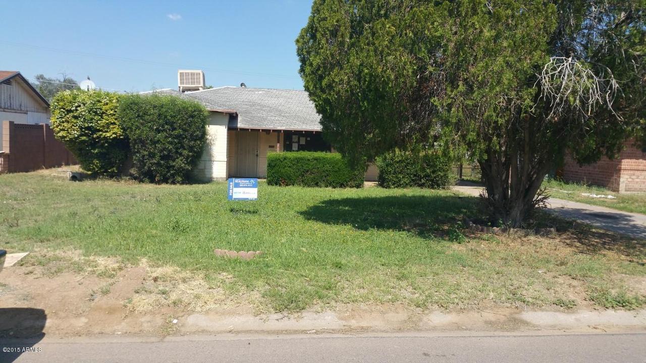 208 W Saint Charles Ave., Phoenix, AZ 85041