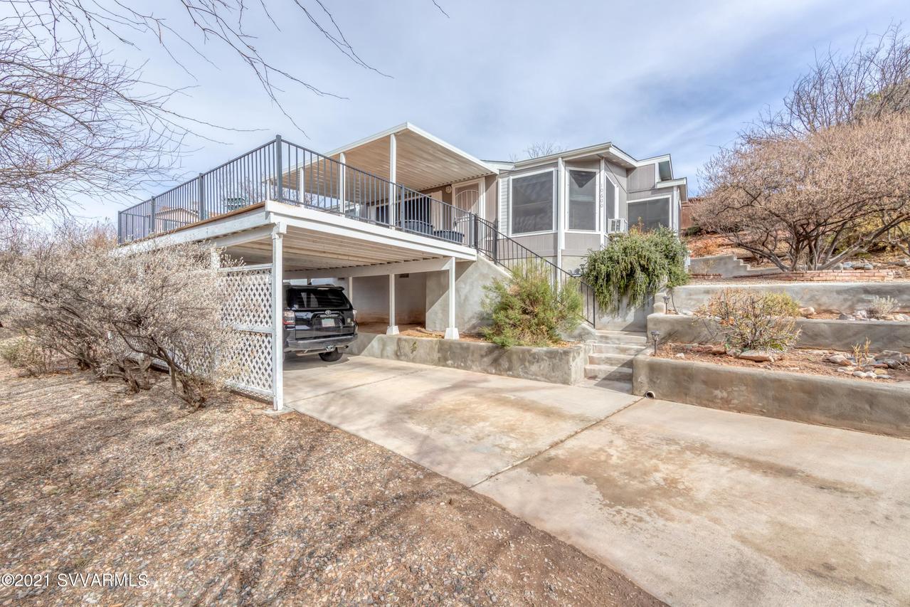 10600 E Oak Creek Valley Dr., Cornville, AZ 86325