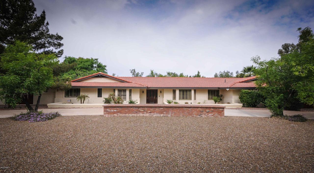 7400 E Royal Palm Rd., Scottsdale, AZ 85258