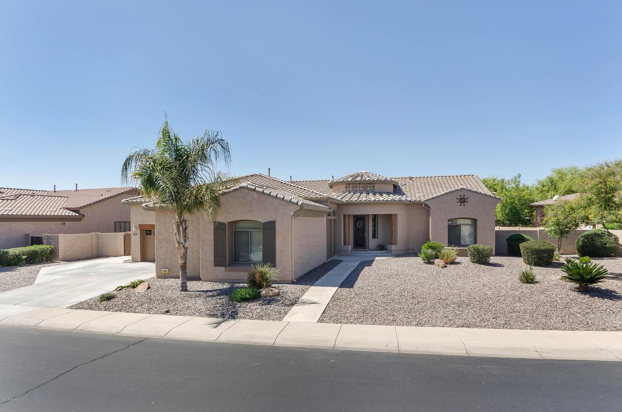 5362 S Four Peaks Way, Chandler, AZ 85249