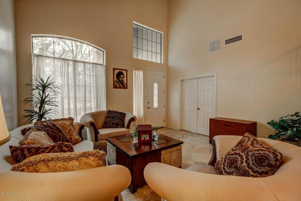 2333 W Crimson Ter., Phoenix, AZ 85085