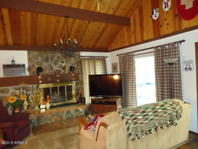 735 E Reindeer Dr., Munds Park, AZ 86017