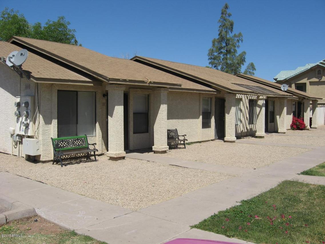 2840 E Capri Cir., Mesa, AZ 85204
