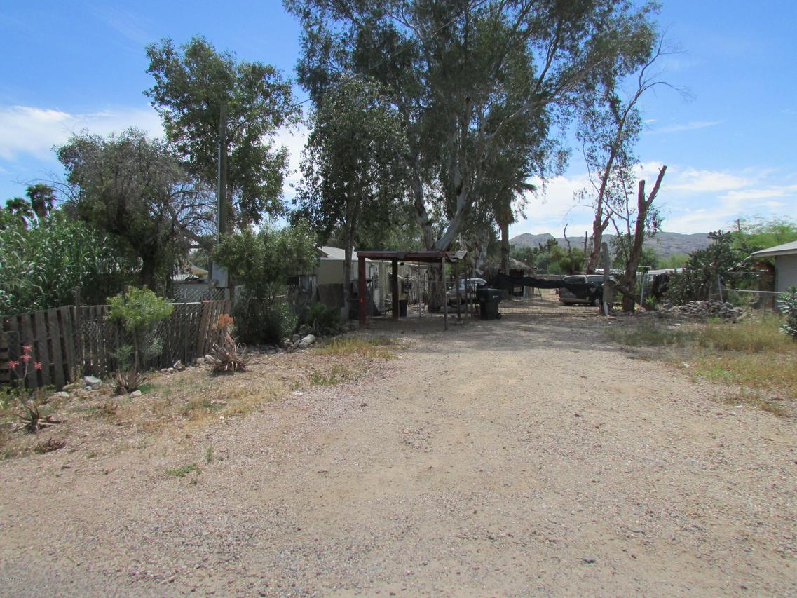 2615 E Lynne Ln., Phoenix, AZ 85042
