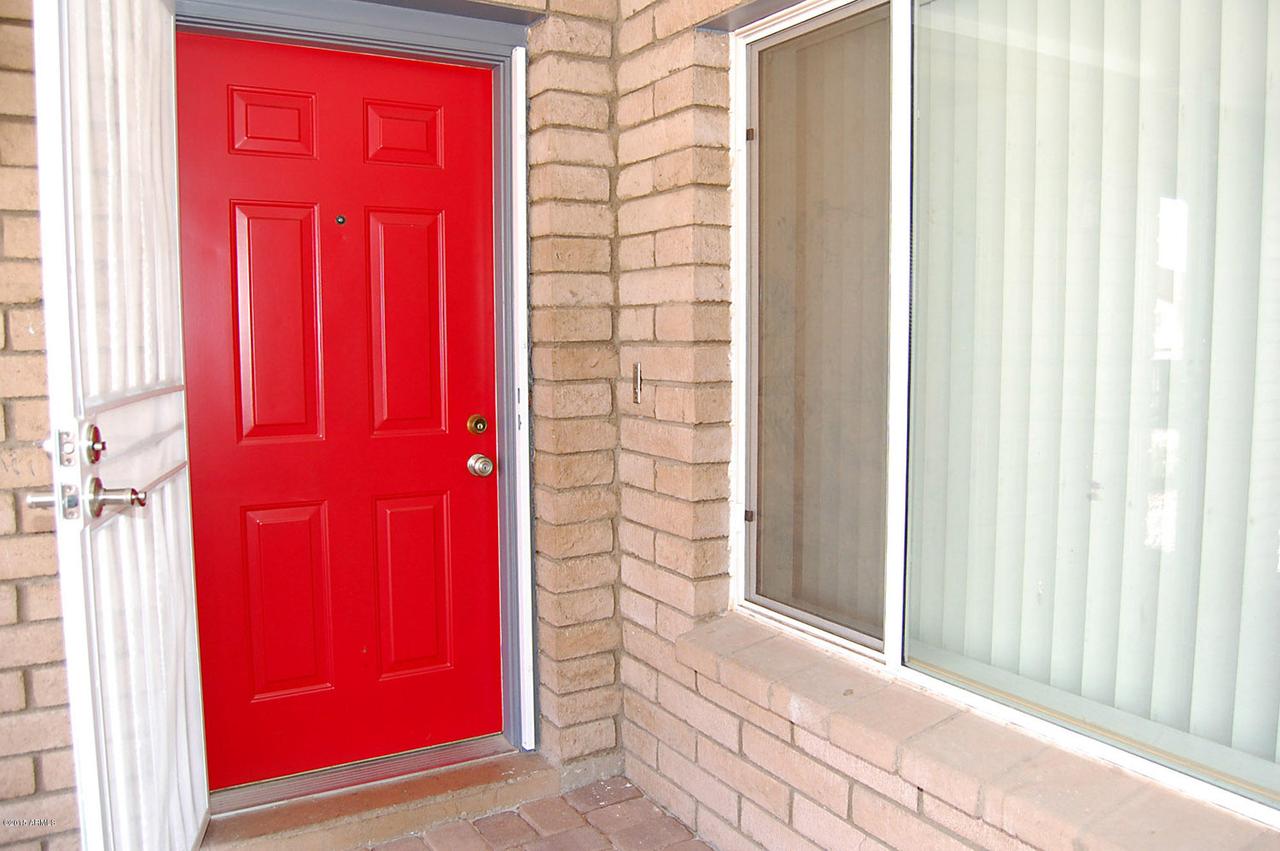 5719 W Purdue Ave., Glendale, AZ 85302