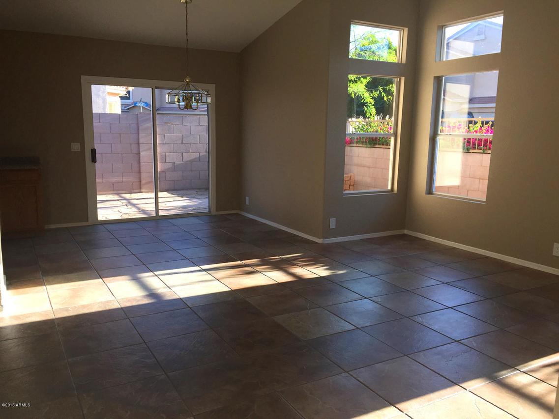 6648 E Russell St., Mesa, AZ 85215