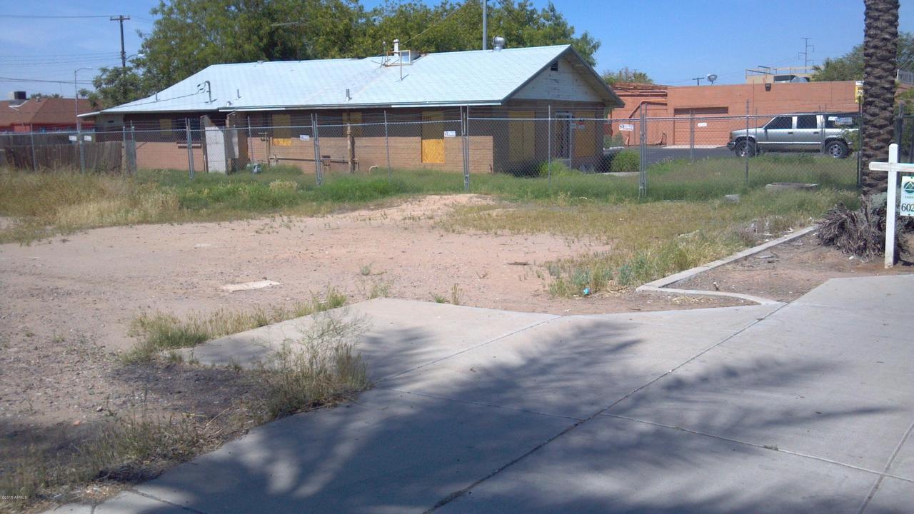 6738 N 59 Ave. #4, Glendale, AZ 85301