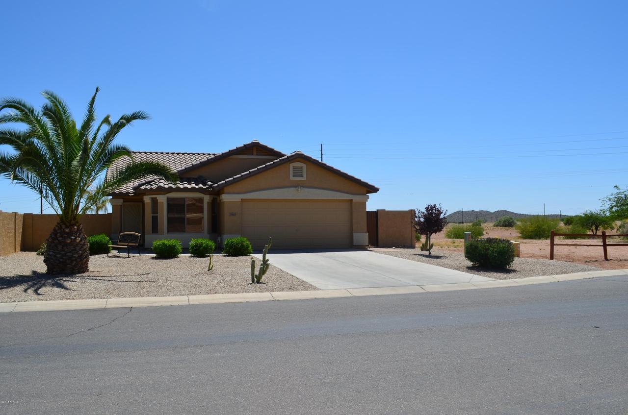 2865 E Silverbell Rd., San Tan Valley, AZ 85143