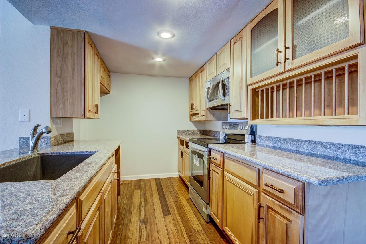 10410 N Cave Creek Rd. #2223, Phoenix, AZ 85020