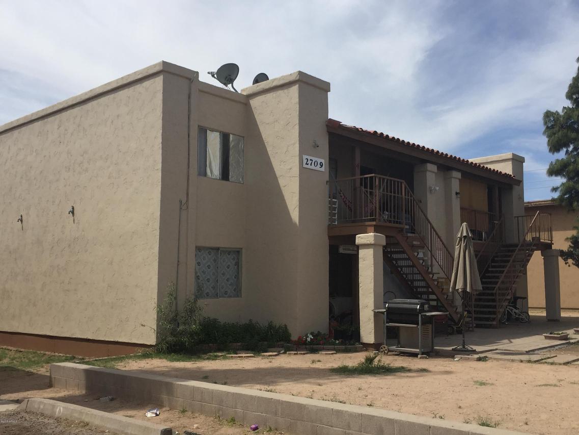 2709 E Beck Ln., Phoenix, AZ 85032