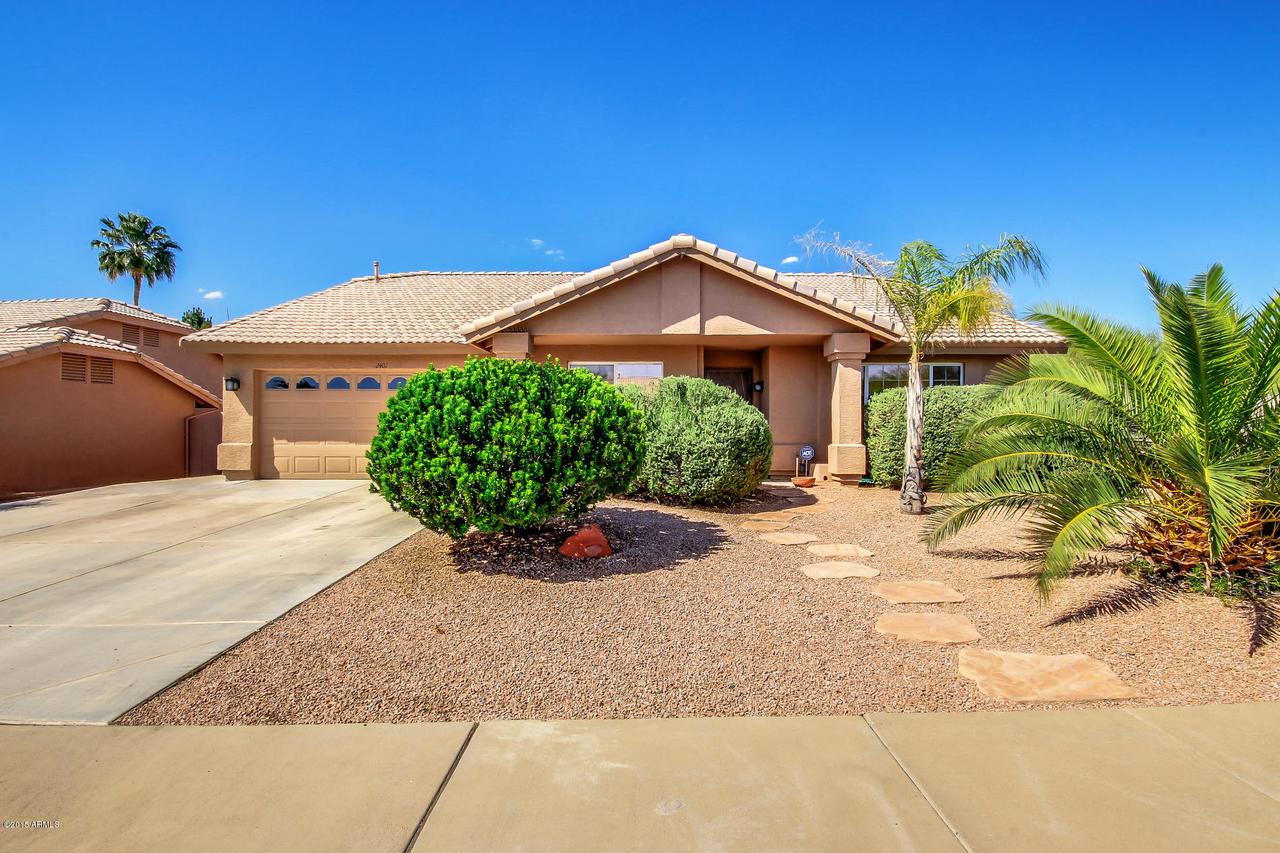 2407 N Saffron St., Mesa, AZ 85215