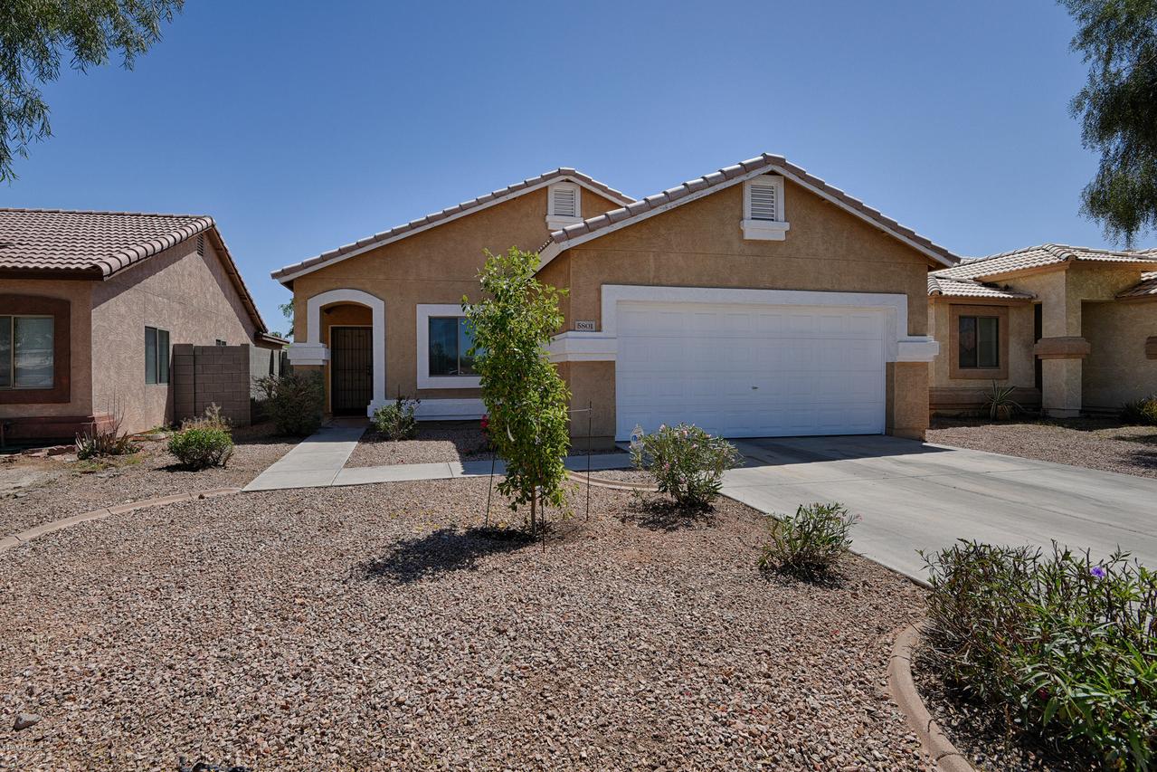 5801 S 11th Dr., Phoenix, AZ 85041