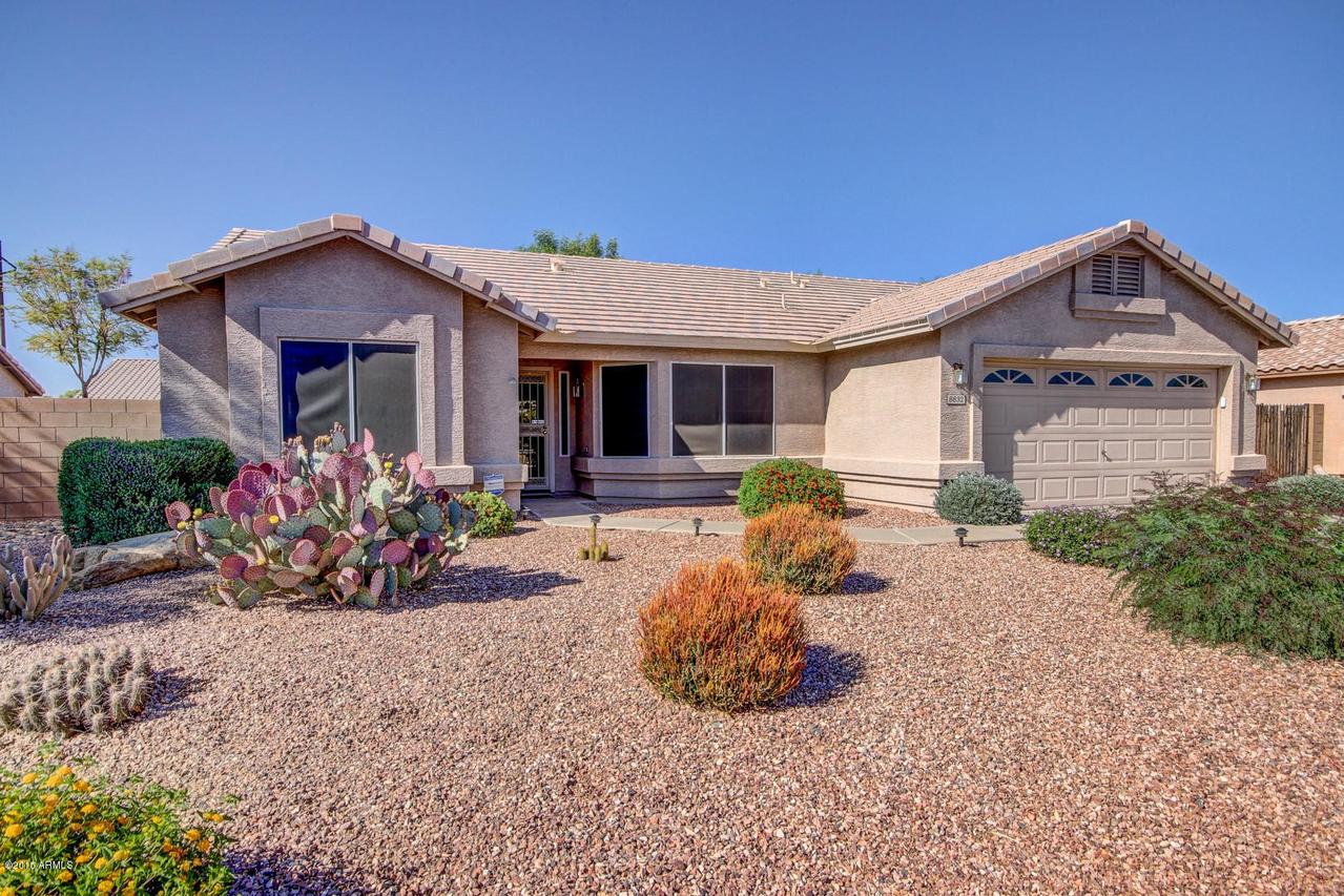 8832 W Echo Ln., Peoria, AZ 85345
