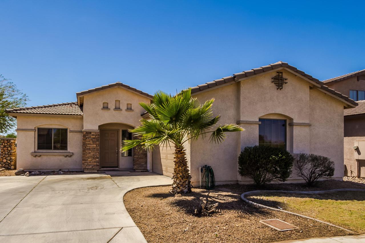 7722 S 49th Ave., Laveen, AZ 85339