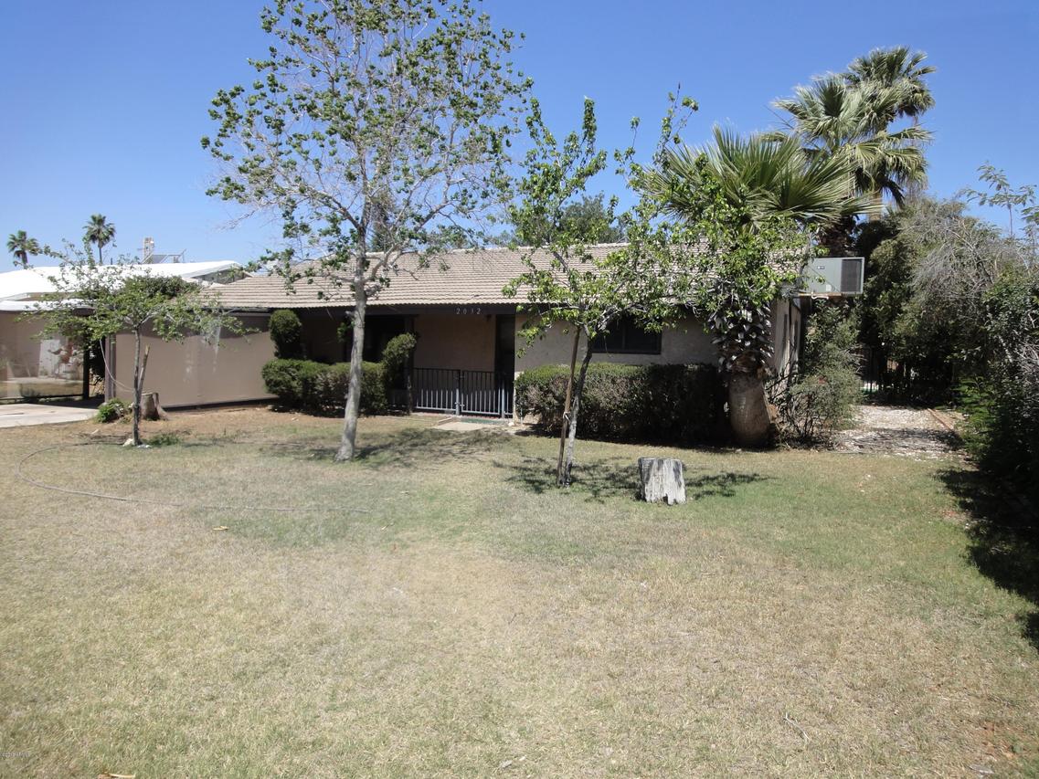 2030 W Medlock Dr., Phoenix, AZ 85015