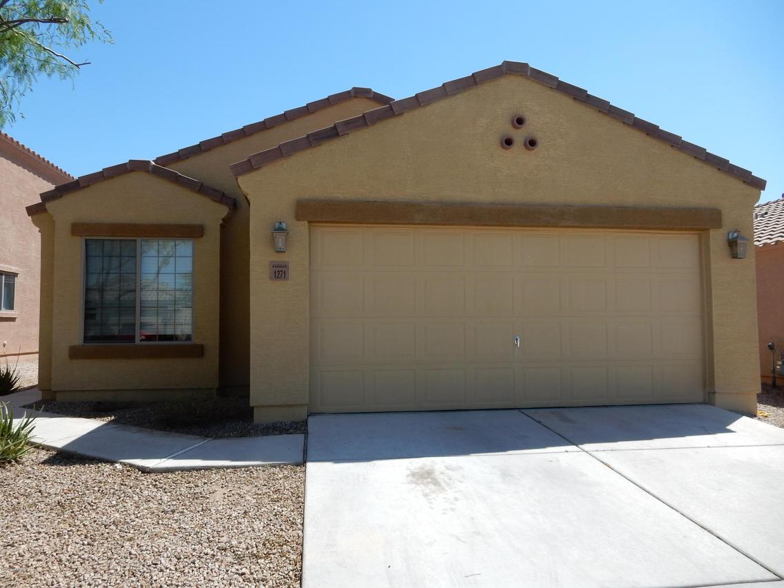 1271 E Kelsi Ave., San Tan Valley, AZ 85140
