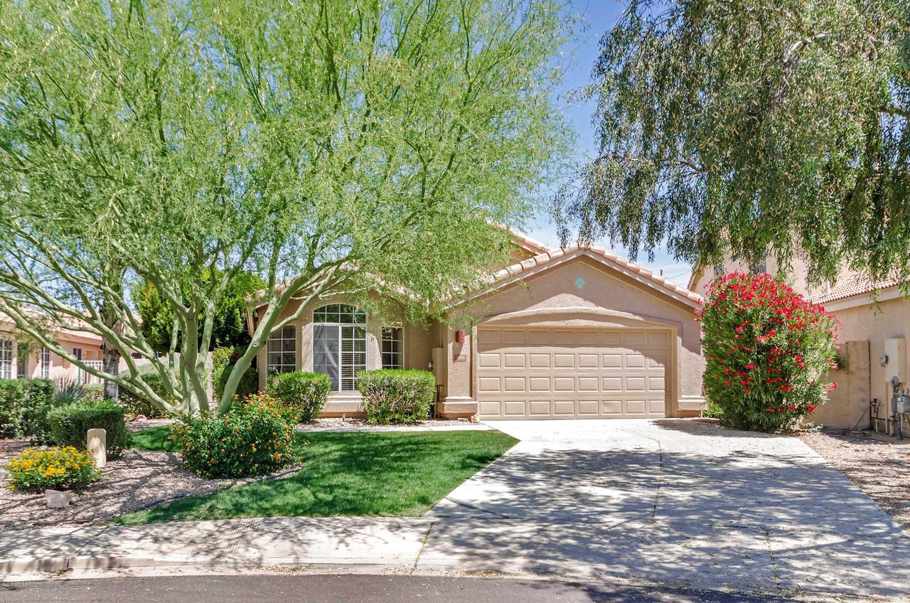 3850 N Lomond Cir., Mesa, AZ 85215