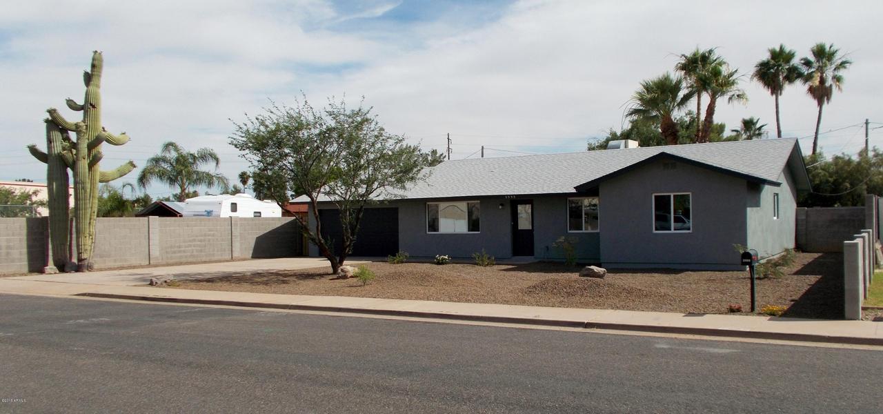 2555 E Glencove St., Mesa, AZ 85213