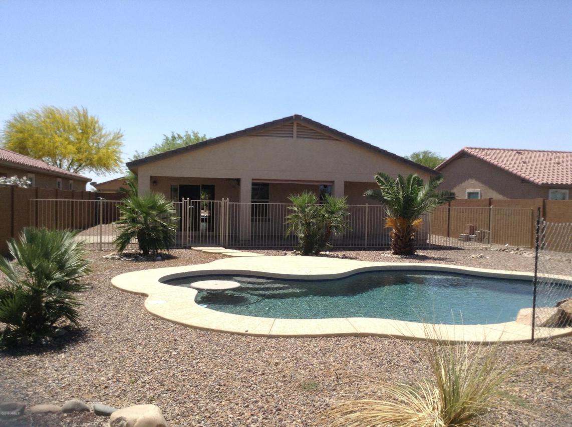 4644 E Longhorn St., San Tan Valley, AZ 85140