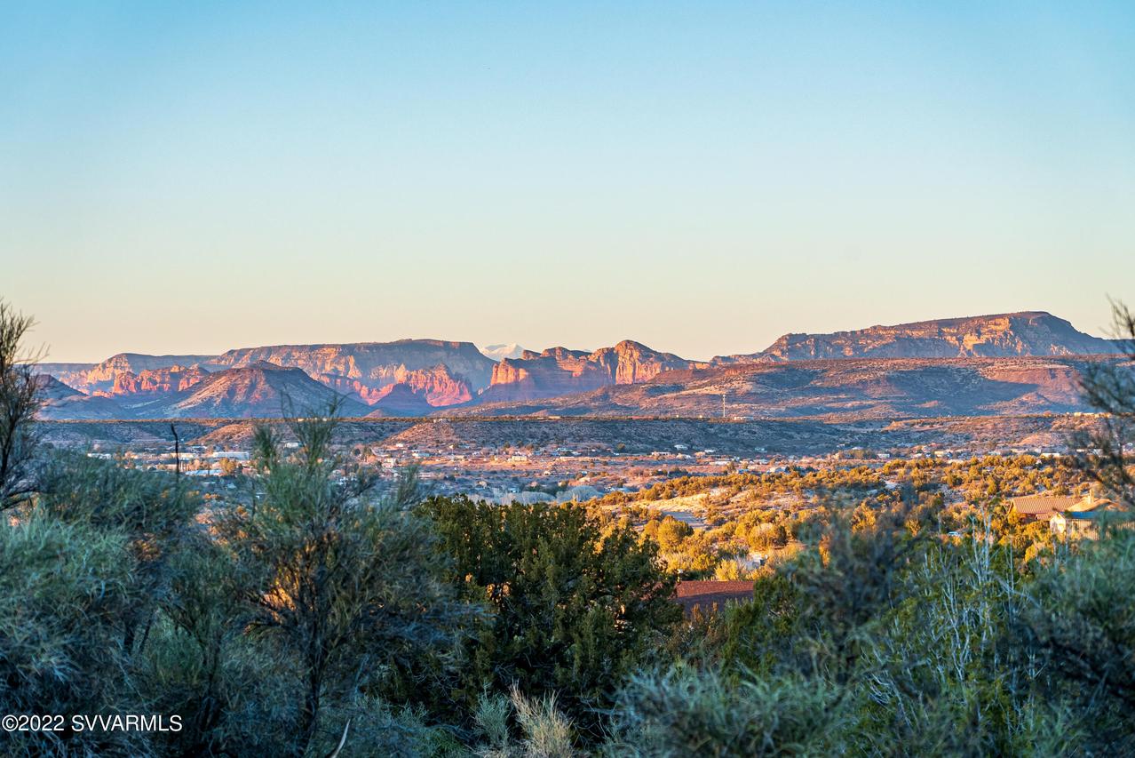 3085 N Serenade Ct., Rimrock, AZ 86335