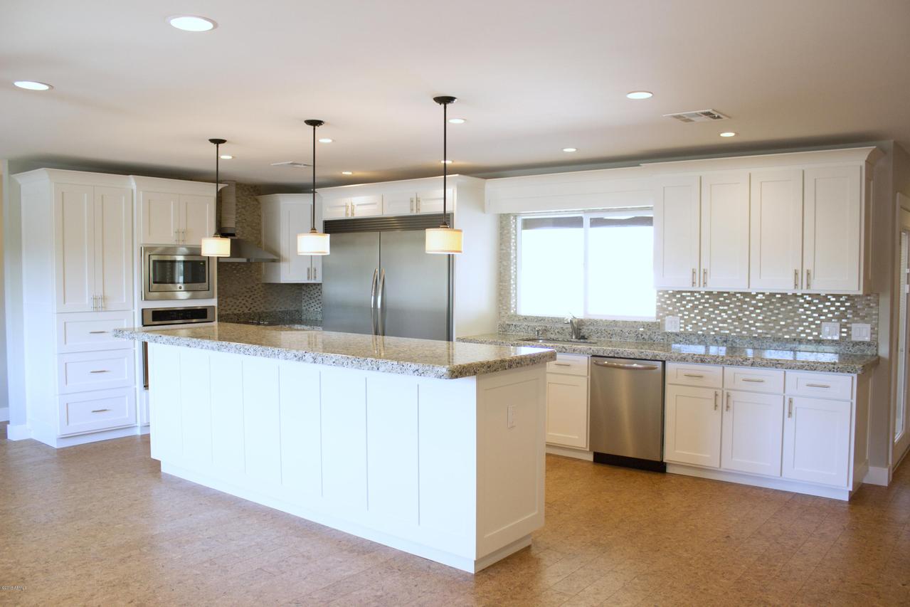 7007 N Via De Amigos, Scottsdale, AZ 85258