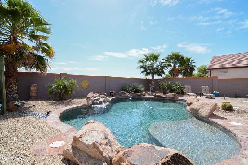 15025 N 172nd Dr., Surprise, AZ 85388